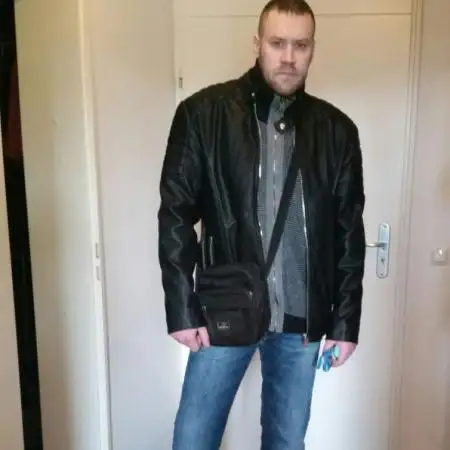 Anatoli, 43
