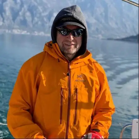 Aleks, 60