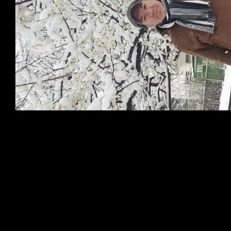 Vladimer, 48