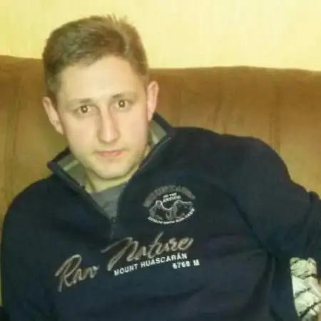 Sergej, 43