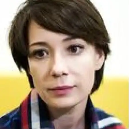 リアナ, 48