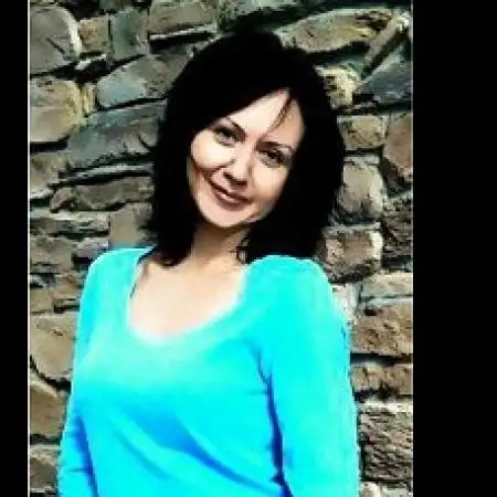 Aliya, 44