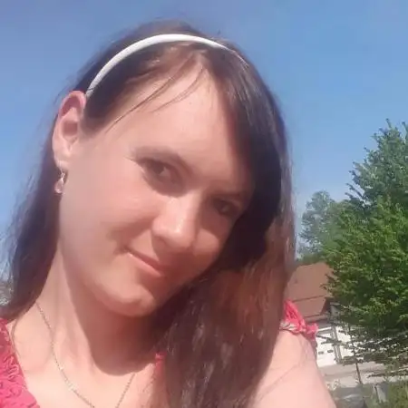 Katarina, 33