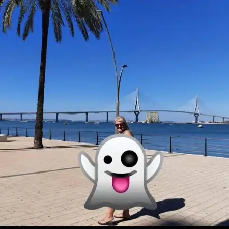 Mai, 41