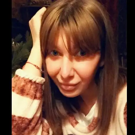 Alika, 38