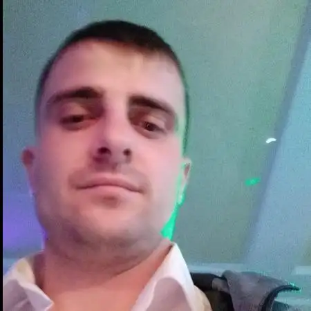 Serghei, 38
