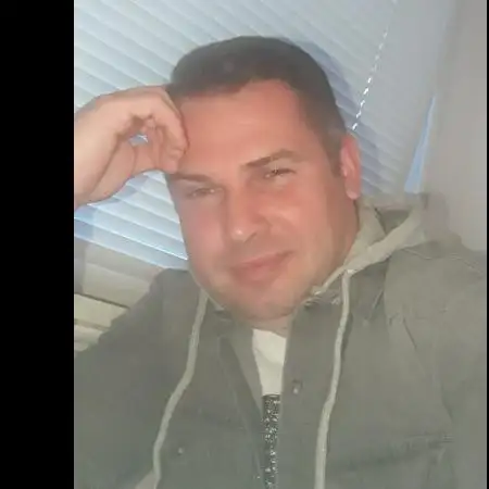 Serghei, 45