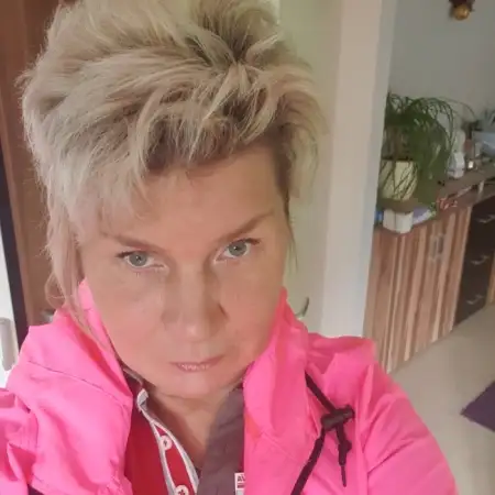 Gast, 57