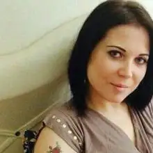 Tatsiyana, 33