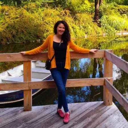 Airin, 44