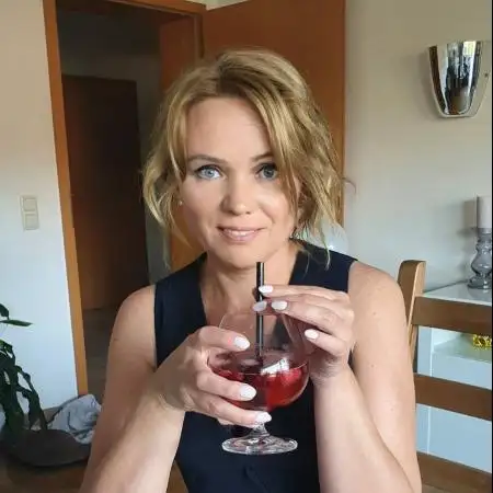 Yayaya, 50
