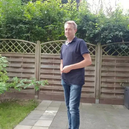 Valera, 55