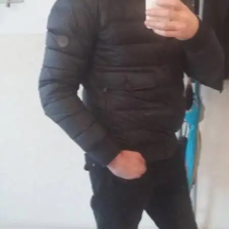 Edik, 44