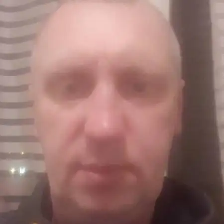 Sergej, 49