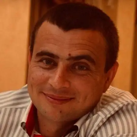 Nik, 47