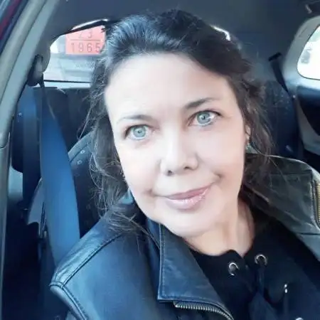lLarisa, 56