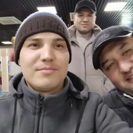 Yorqin, 32