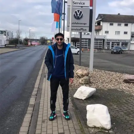 Gugi, 39