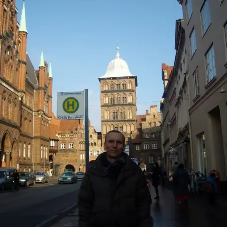 Vik, 48