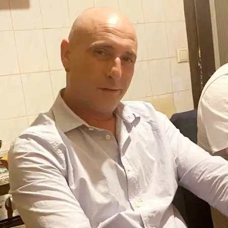 Atanas, 52