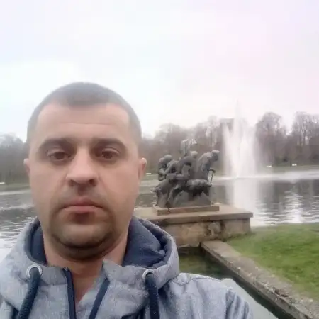 ユーラ, 42