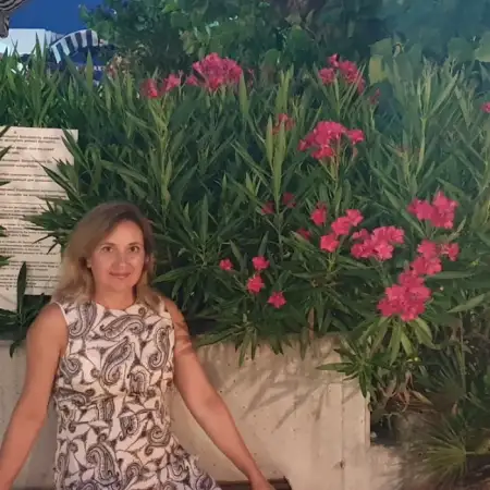 Tascha, 52 