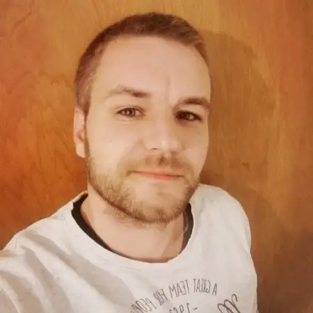 アレックス, 38