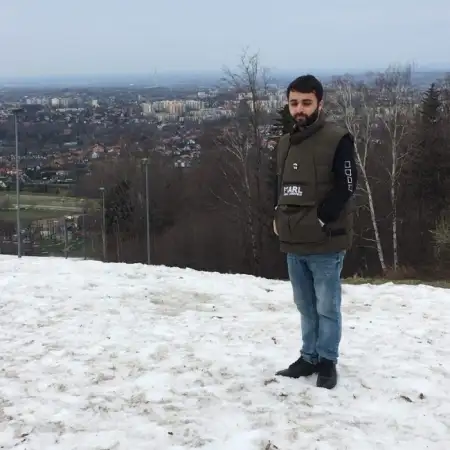 Besik, 34