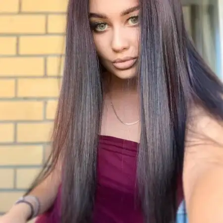 Katrina, 28