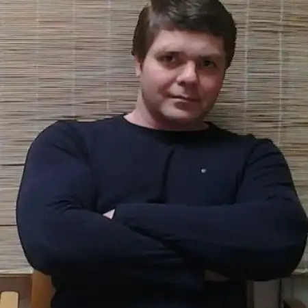 Sergej, 45