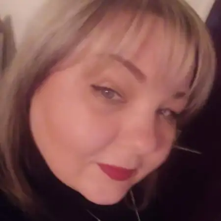カロリーネ, 47 