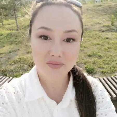 Dana, 46