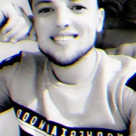 Ionelpisari, 28