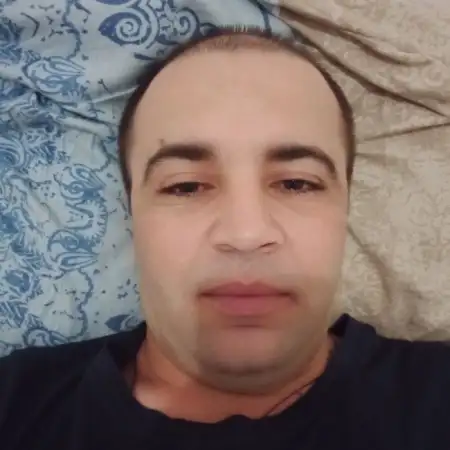 Serghei, 40