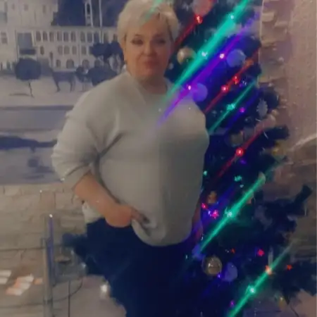 Liliya, 57
