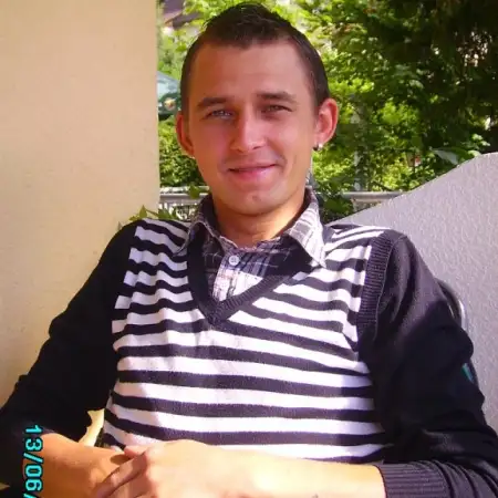 Wladimer, 37