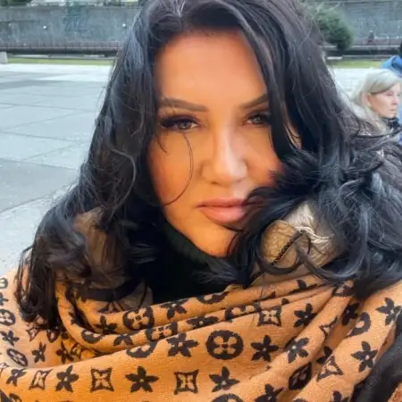 Khrystyna, 51
