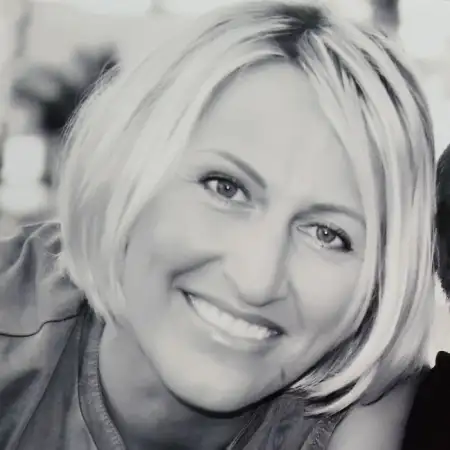Roza, 48