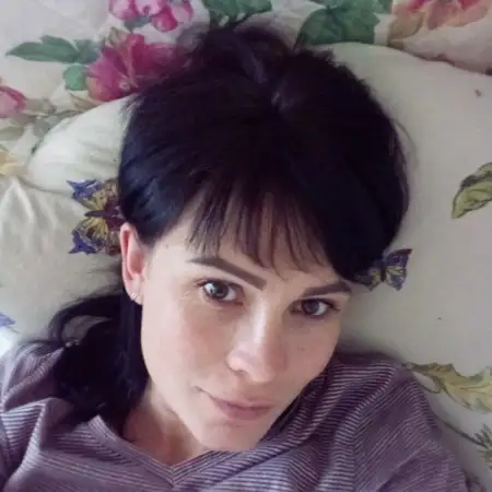 ナタリー, 43