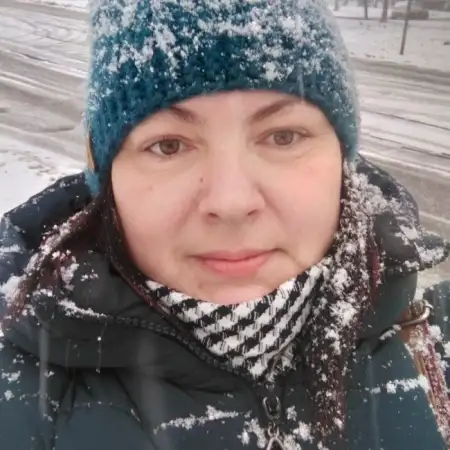 Ivanna, 46