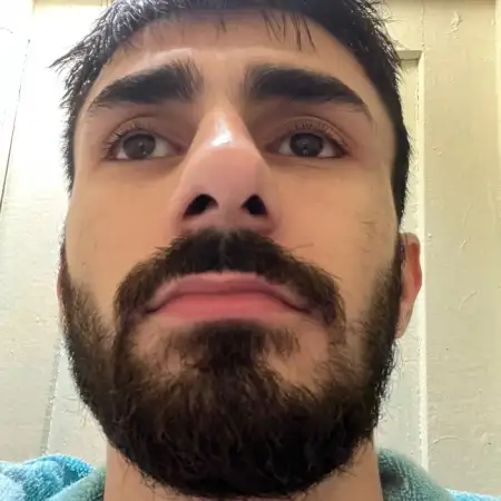 Amar, 27
