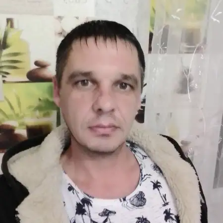 セルゲイ, 43