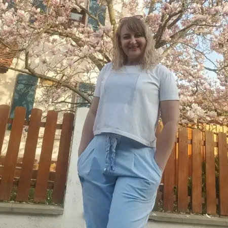 Taisija, 45