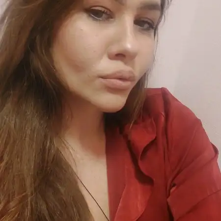 Evi, 37