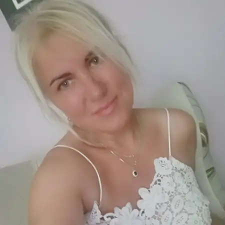 Andze, 52