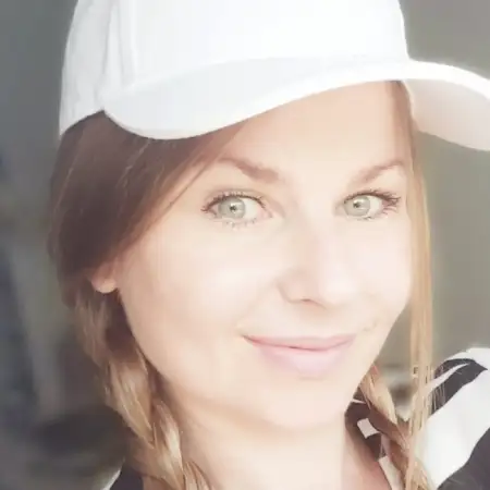 Djuliya, 39