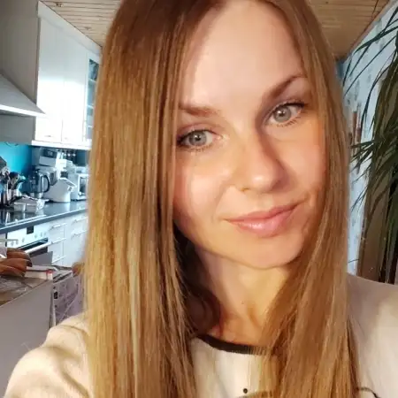 Djuliya, 39