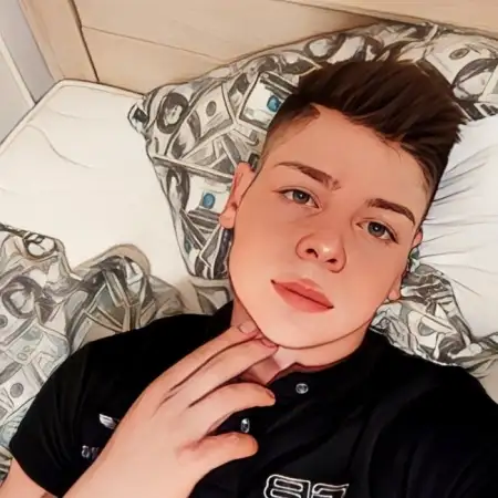 Andriano, 27