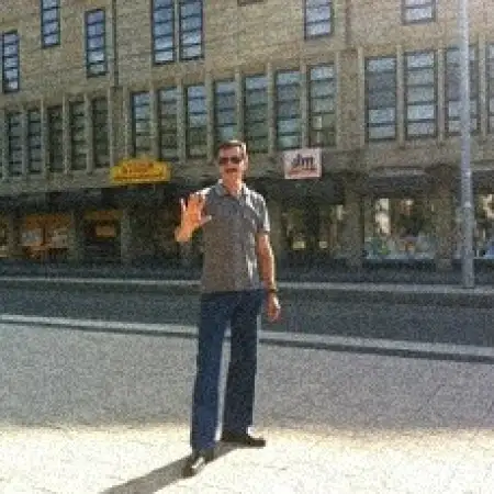 Andrej, 51