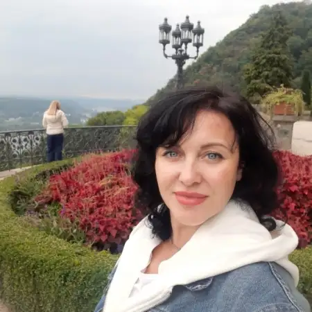 Margo, 46